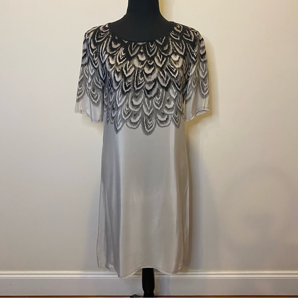 BCBGMaxAzria Grey Black Silk Feather Print Dress